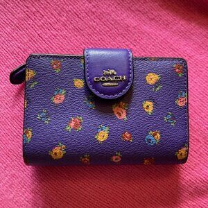 Brand New Wallet Coach New
